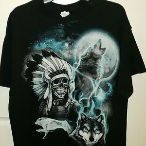 Indian skull and wolf men's tee